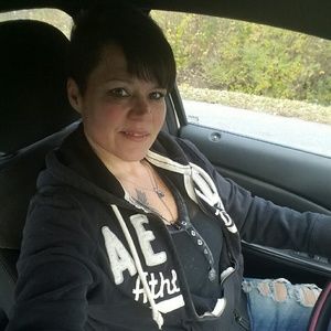 Meet your Posher, Kim