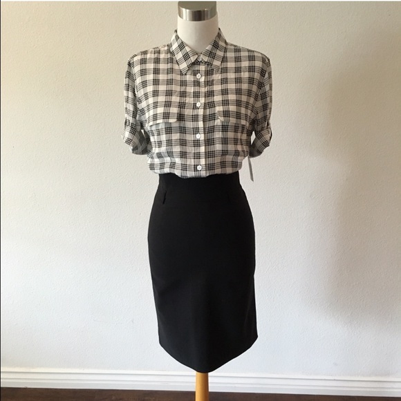 Pencil skirt
