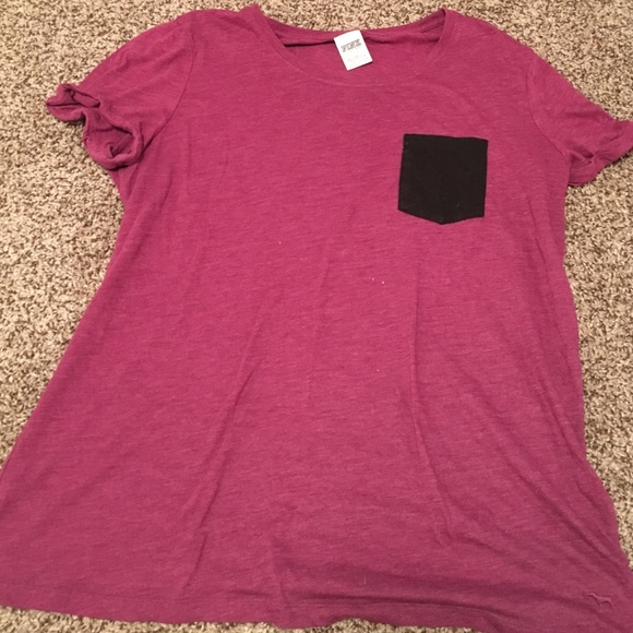 VS PINK tee