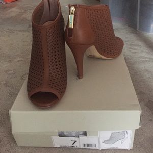 Banana Republic - open toe mesh heels size 7