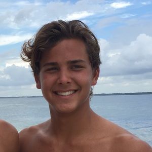 Meet your Posher, Curren