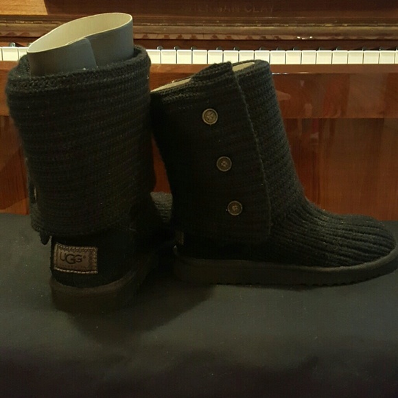 UGG Shoes - Ugg Black