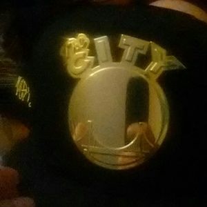 A golden state warriors hat