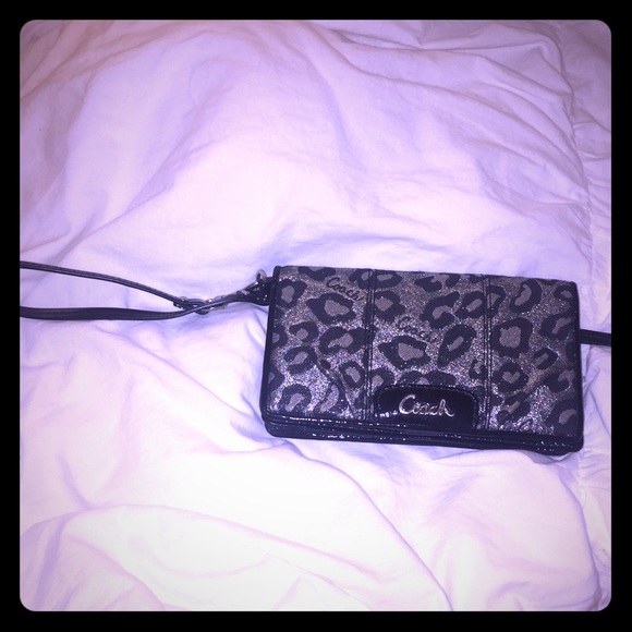 COACH grey leopard wallet/wristlet