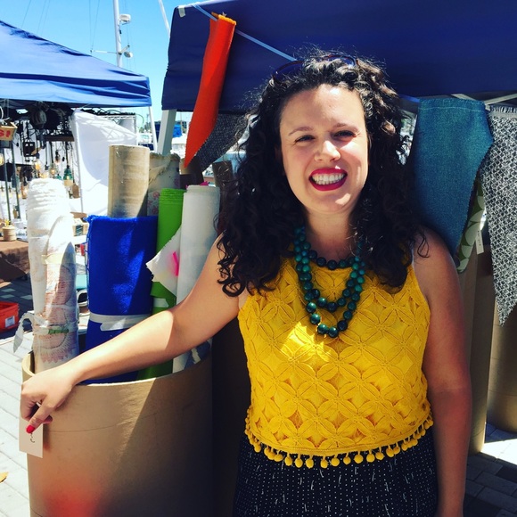 Meet your Posher, Hayley - Picture 2 of 4