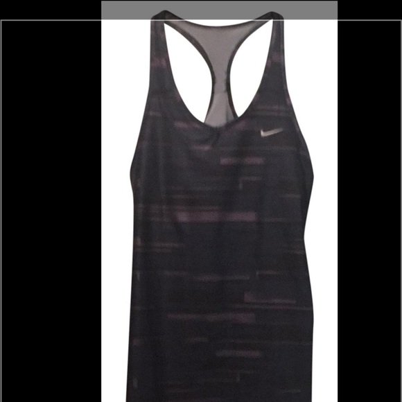 Nike razor back workout top