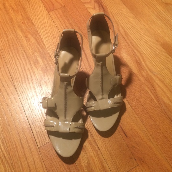Nude Patent Leather Heels - Picture 1 of 3