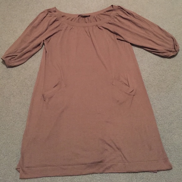 BCBG dress with 3/4 sleeves