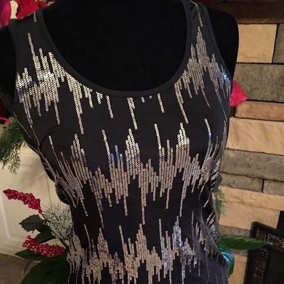 Wet Seal beautiful tank top🎄 bling, bling🎄 - Picture 2 of 4