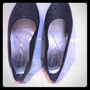 Black flats