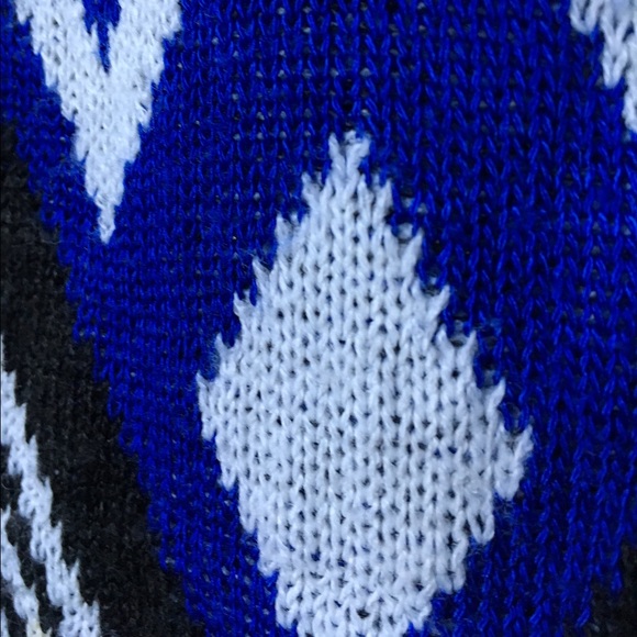 Geometric knit cropped sweater - Picture 3 of 3