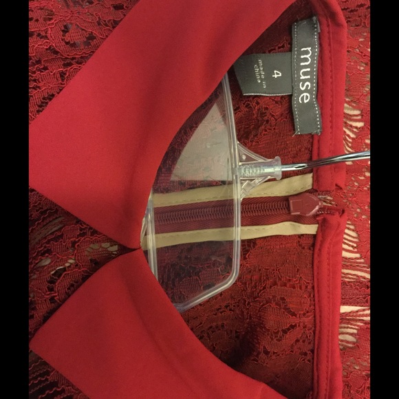 ModCloth NWOT Red Lace Dress in Size 4 - Picture 4 of 4