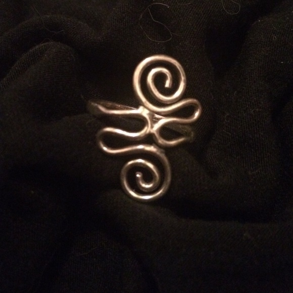 Hand Picked sterling silver swirl ring