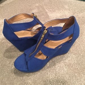 Blue SIZE 10 wedge heels