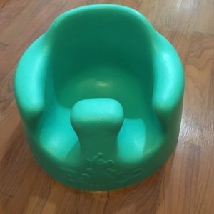 Bumbo Seat gently used