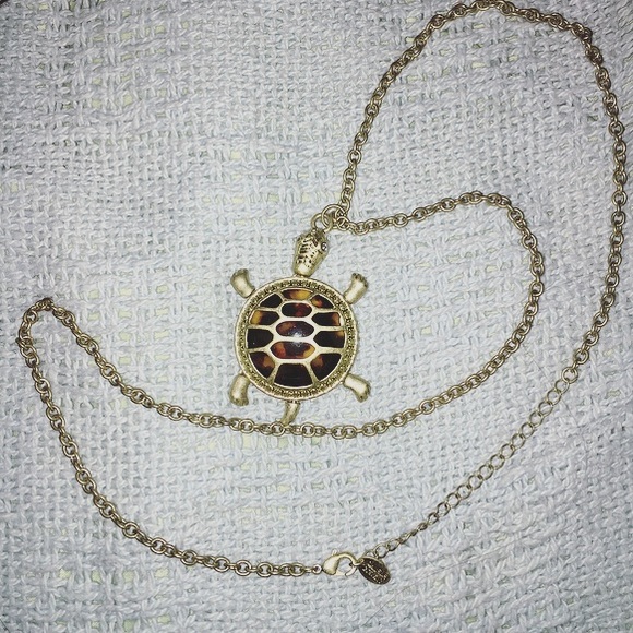 Vintage one-of-a-kind tortoise shell necklace