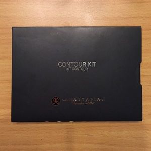 Anastasia Beverly Hills Contour Kit