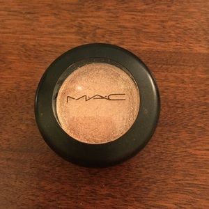 MAC dazzleshow last dance