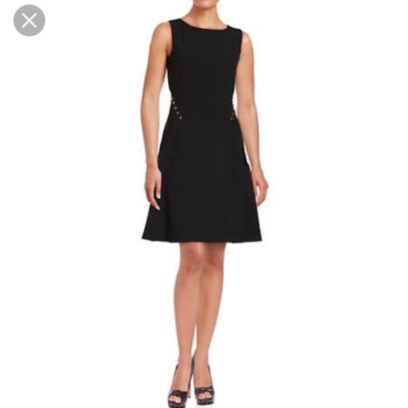 Classy and elegant dress for any occasion.