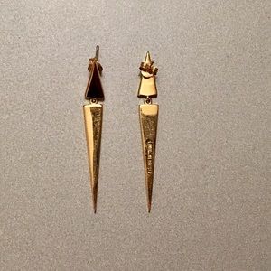 Elizabeth and James Vida Ear Crawlers in metallic