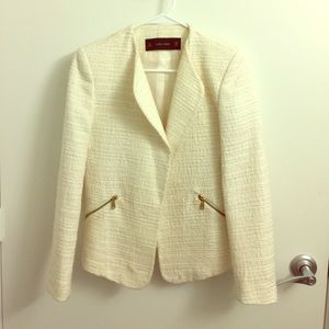 White blazer/jacket