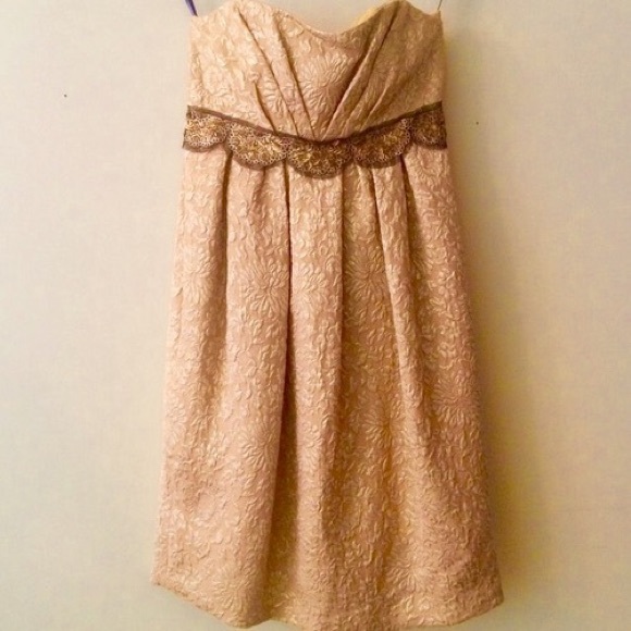 VERA WANG Cocktail Mini Dress.
