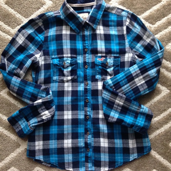 Hollister Tops - Hollister- blue and black plaid button down top