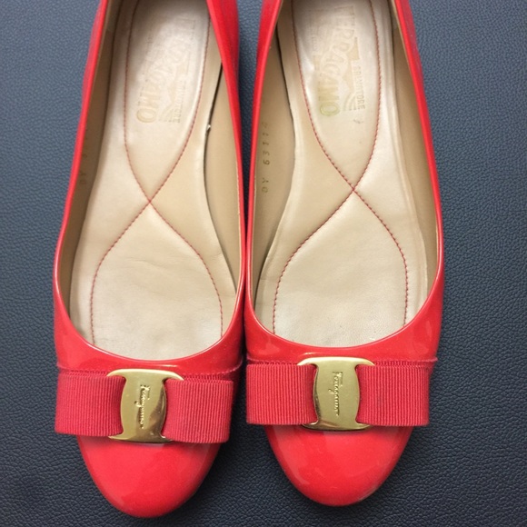 Ferragamo red flats