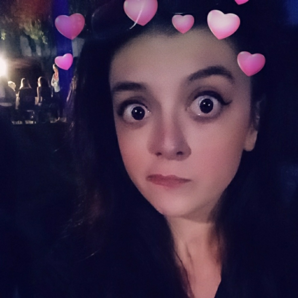 Meet your Posher, Serena