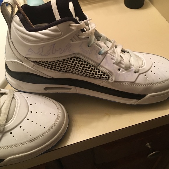 Jordan flights - Picture 2 of 4