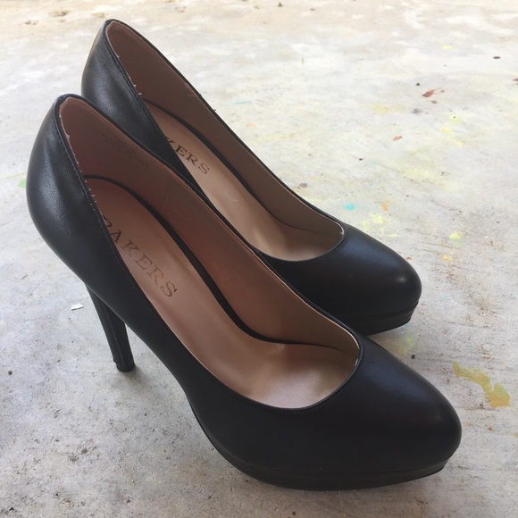 Bakers Shoes - Bakers Black Pumps Heels
