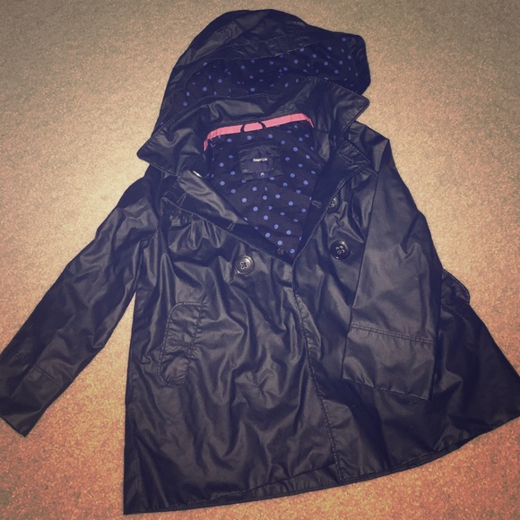 💙Baby GAP raincoat (size 4-5)