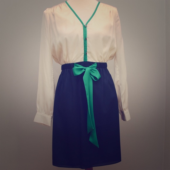 Shoshanna Ivory / Navy dress