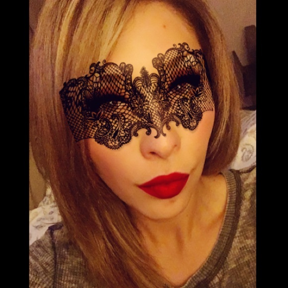 Meet your Posher, Jeanette