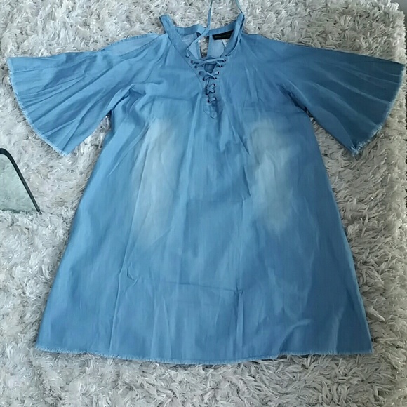 HPCold-shoulder DENIM - Picture 3 of 3