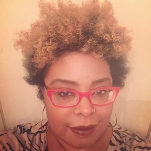 Meet your Posher, Toya