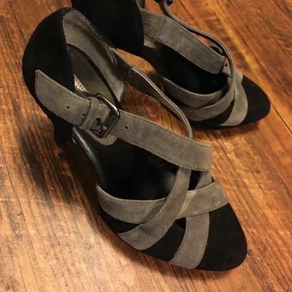 Banana Republic heels ‼️PRICE DROP‼️