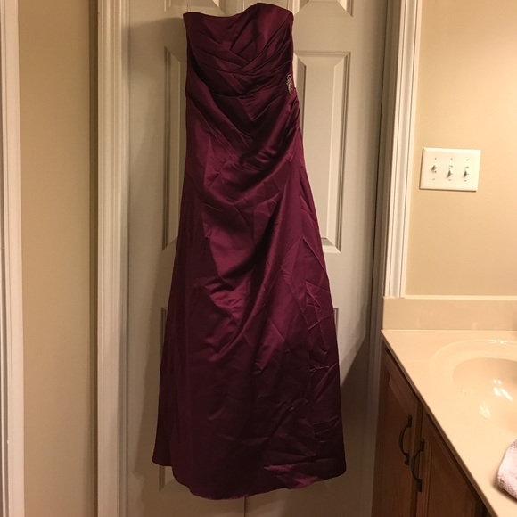 David's Bridal Plum Sz 10 Dress - Picture 2 of 4