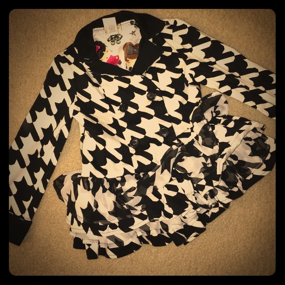 💙Houndstooth Ruffle Coat (size 4-5)