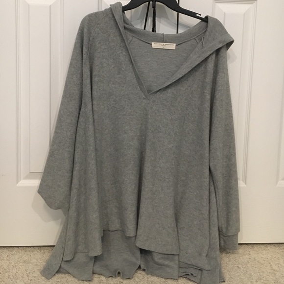 Urban outfitters sweatshirt/hoodie/poncho