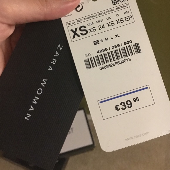 LAST CHANCE Black and White Zara Top - Picture 5 of 5