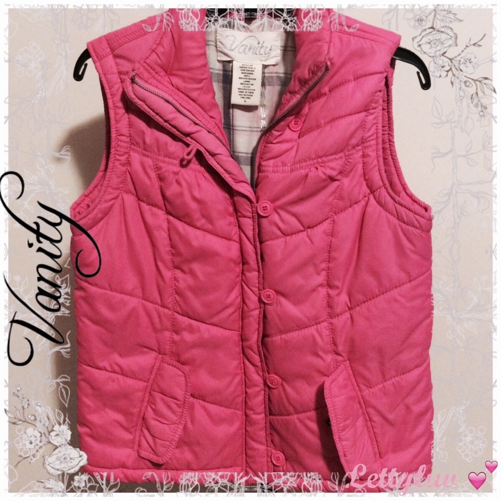 PRICE DROP 🌸Vanity pink vest