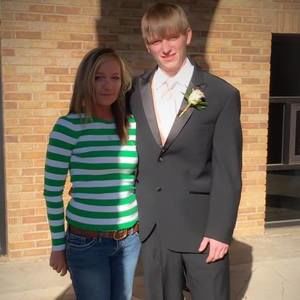 Meet your Posher, Dana