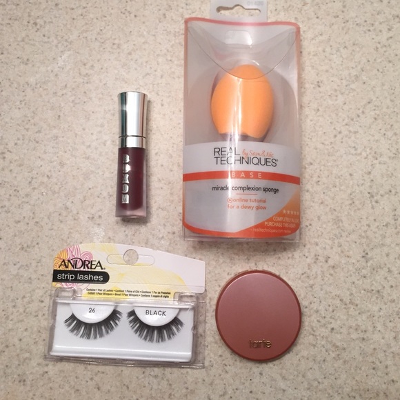 Makeup bundle