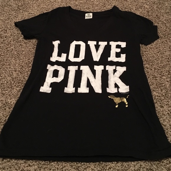VS PINK v neck