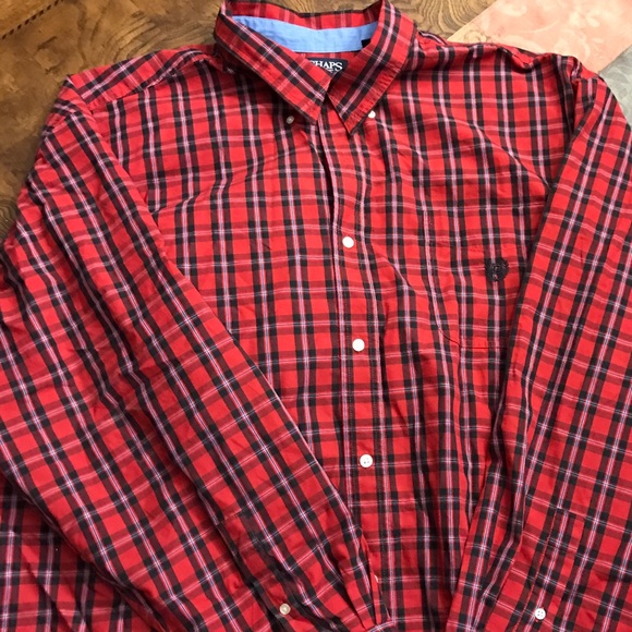 Chaps Men's Long Sleeved Button Down Shirt