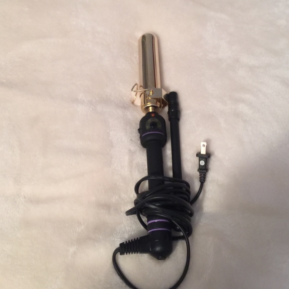 Hot Tools 1 1/4" barrel curling iron