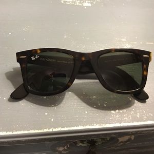 Ray-BanWayfarers