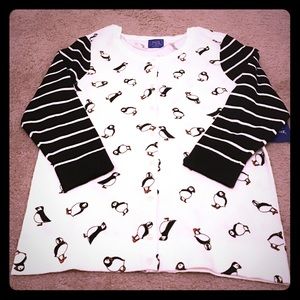 LAST CHANCE! Adorable poplin penguin cardigan