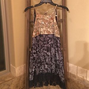 Gimmicks by BKE tank top